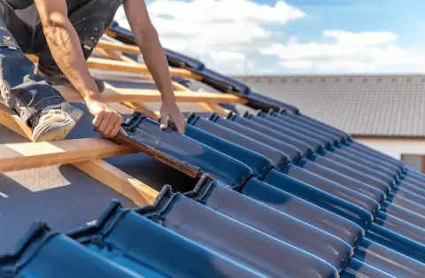 Couverture - Villeneuve-la-Rivière